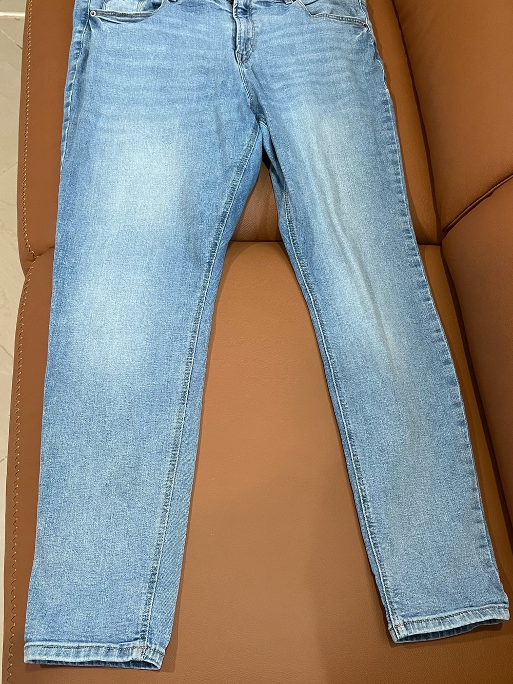 Old Navy Women's High-Rise Light Blue Jeans